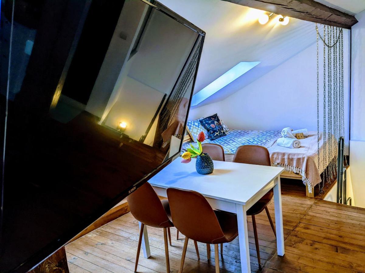 Honey I'M Home Apartments Veliko Tarnovo Buitenkant foto